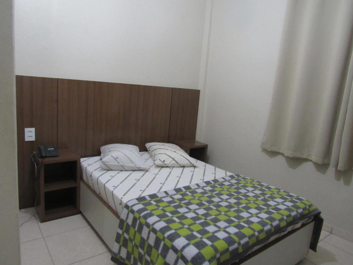 Hotel Moraes A 10 Minutos Da 25 De Marco,Bras,Bom Retiro,A 2 Minutos Do Mirante Sampa Sky E Pista De Skate Anhangabau São Paulo Eksteriør billede