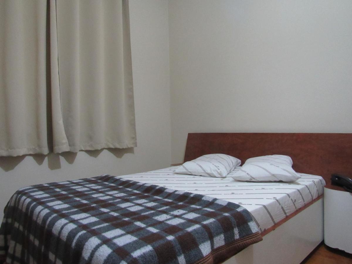 Hotel Moraes A 10 Minutos Da 25 De Marco,Bras,Bom Retiro,A 2 Minutos Do Mirante Sampa Sky E Pista De Skate Anhangabau São Paulo Eksteriør billede